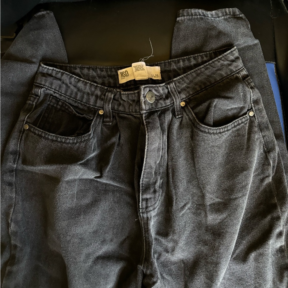 Plain Black Cropped Ankle Jeans RSQ 1/25
